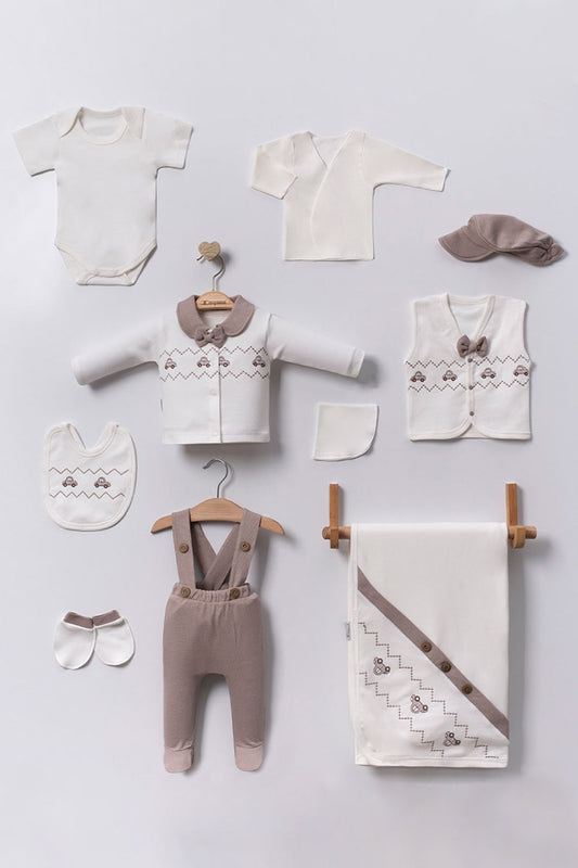 Araba Desenli Erkek Bebek Hastane Çıkışı Takımı 10'lu Set Yenidoğan Bebek 0-3 Ay